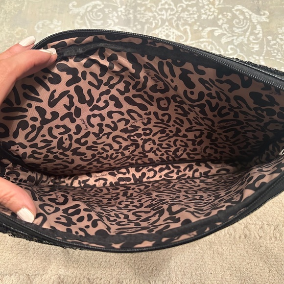 Nine West Sequin Laptop Case - NWOT - Picture 4 of 4